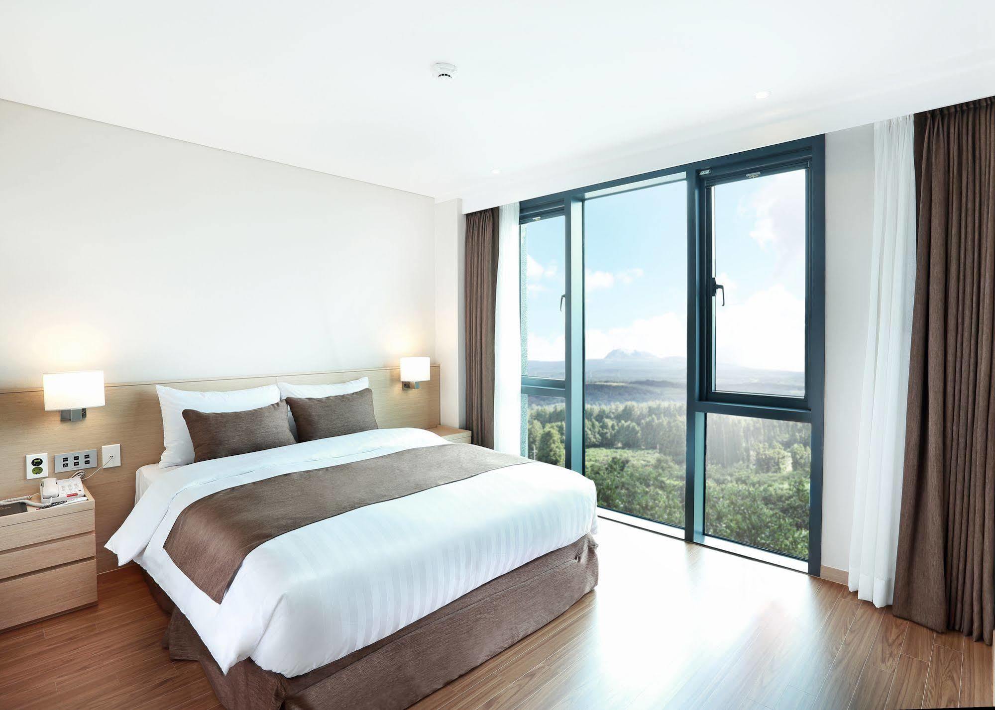 Hotel Fine ซอกวีโพ ภายนอก รูปภาพ