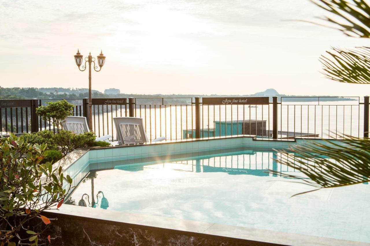 Hotel Fine ซอกวีโพ ภายนอก รูปภาพ